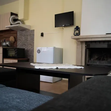 Studio In Castle Apartment
